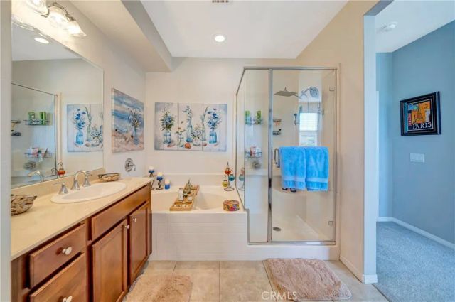 28606 Pietro, Valencia, CA 91354