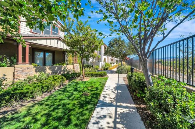 28606 Pietro, Valencia, CA 91354