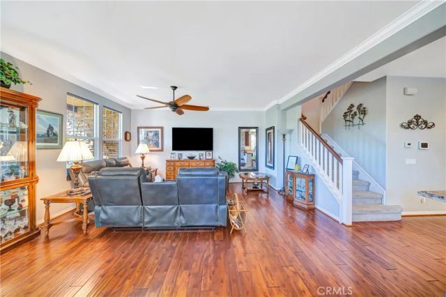 28606 Pietro, Valencia, CA 91354