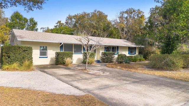819 W WISCONSIN AVENUE, Deland, FL 32720