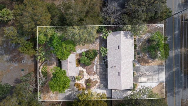 819 W WISCONSIN AVENUE, Deland, FL 32720