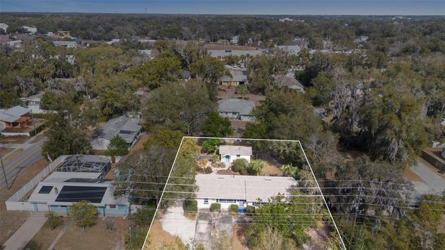 819 W WISCONSIN AVENUE, Deland, FL 32720