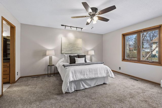 295 Oakhill Drive, Shoreview, MN 55126