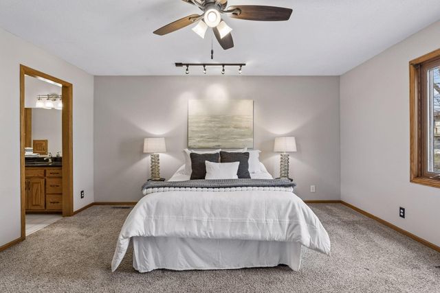 295 Oakhill Drive, Shoreview, MN 55126