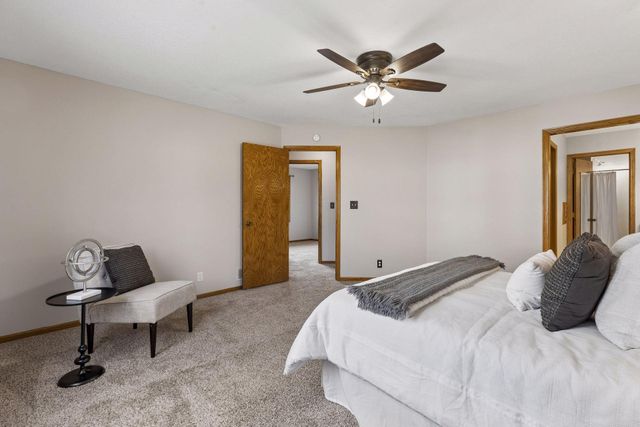 295 Oakhill Drive, Shoreview, MN 55126