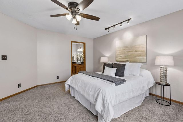 295 Oakhill Drive, Shoreview, MN 55126