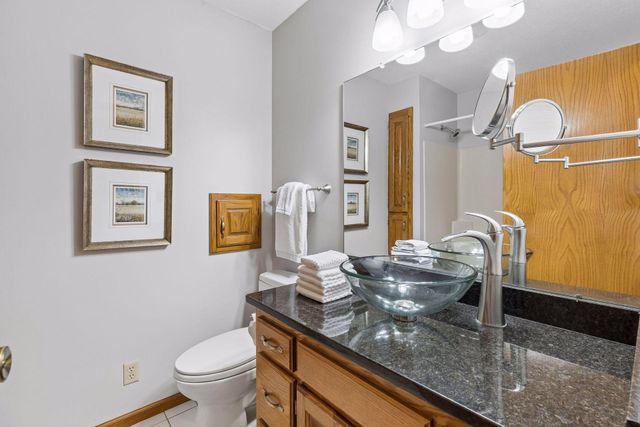 295 Oakhill Drive, Shoreview, MN 55126