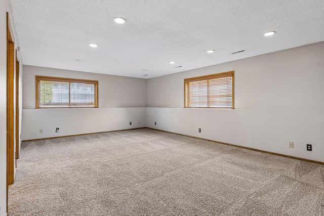 295 Oakhill Drive, Shoreview, MN 55126