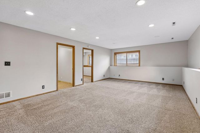 295 Oakhill Drive, Shoreview, MN 55126