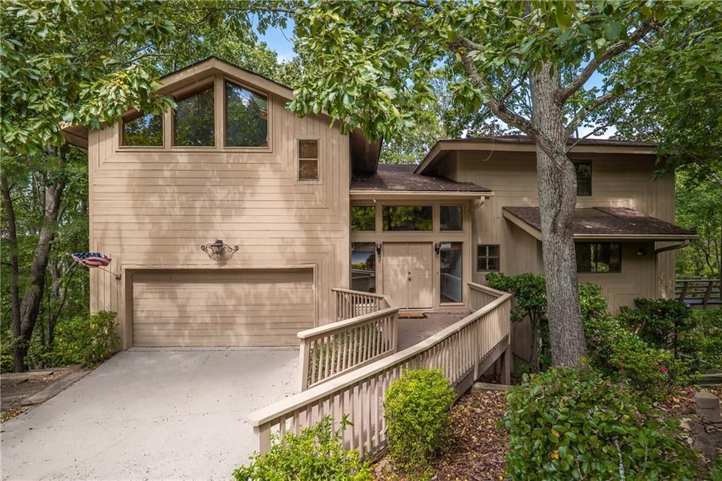 375 N Peak Drive, Johns Creek, GA 30022