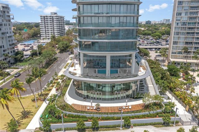 175 25 Road 3303, Miami, FL 33129