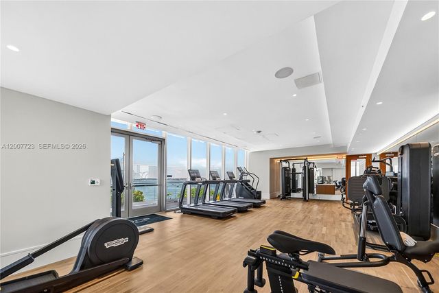 175 25 Road 3303, Miami, FL 33129