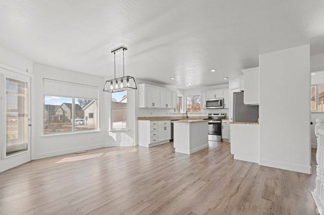 1271 N 2470 W, Provo, UT 84601