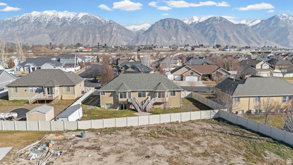 Image 29 of property listing at 1271 N 2470 W, Provo, UT 84601