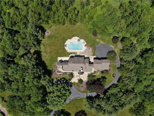 3473 Palomino Dr, Pine Twp, PA 15044