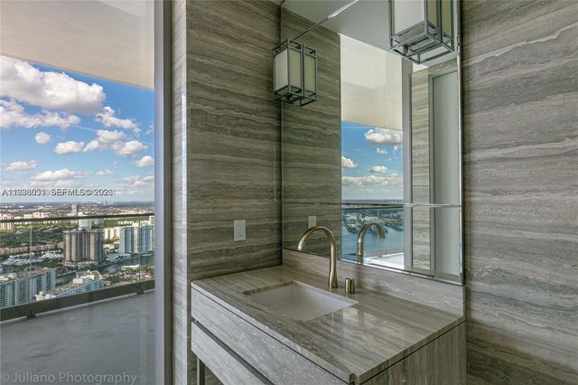 18975 Collins Ave 4705, Sunny Isles Beach, FL 33160