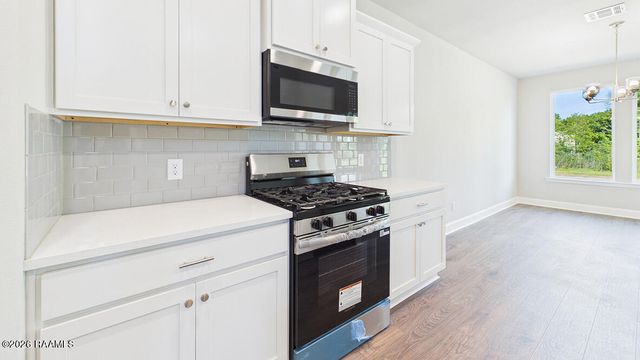 103 Hill Creek Drive, Lafayette, LA 70507