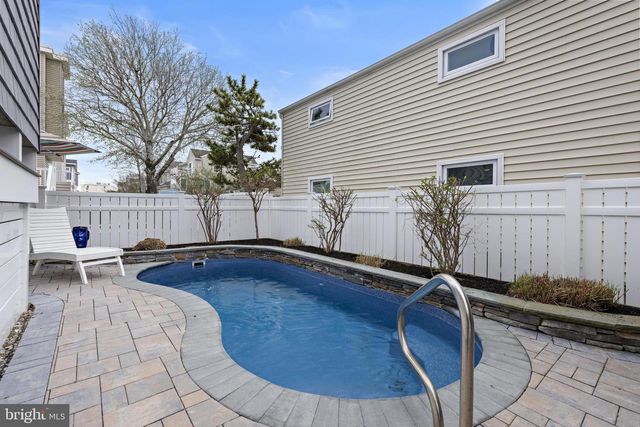 46 W SAND DUNE LN, Long Beach Township, NJ 08008