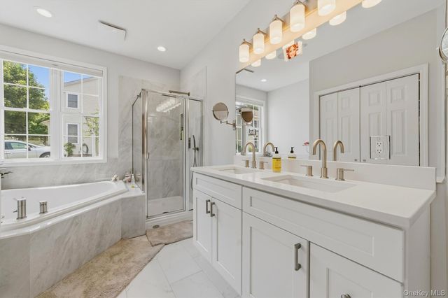 151 Classic Court, White Plains, NY 10603
