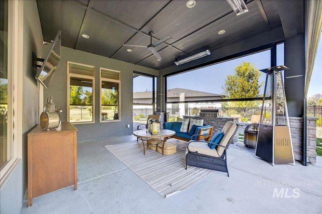 4718 E Goldstone Dr, Meridian, ID 83642