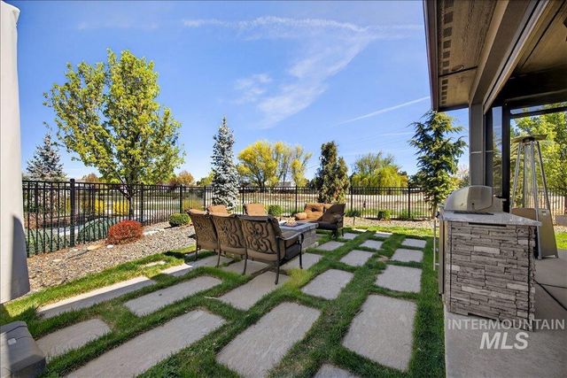 4718 E Goldstone Dr, Meridian, ID 83642