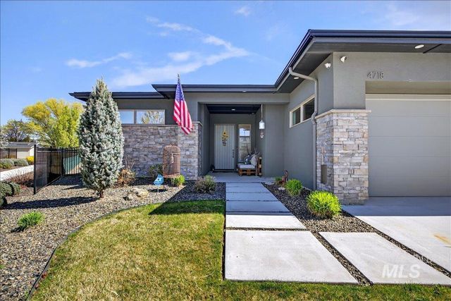 4718 E Goldstone Dr, Meridian, ID 83642