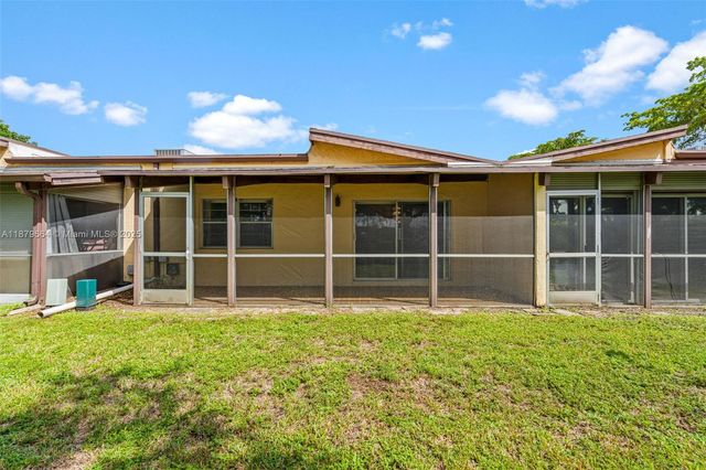 140 Fox Rd 3-46, Hollywood, FL 33024
