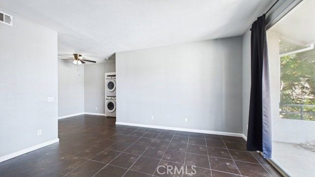 2821 W Avenue K12, Lancaster, CA 93536