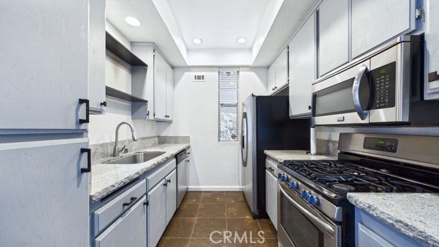 2821 W Avenue K12, Lancaster, CA 93536