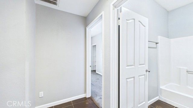 2821 W Avenue K12, Lancaster, CA 93536