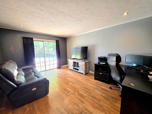 5970 Merrydale Drive, Paducah, KY 42003