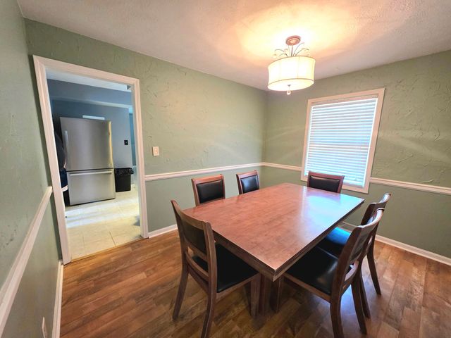 5970 Merrydale Drive, Paducah, KY 42003