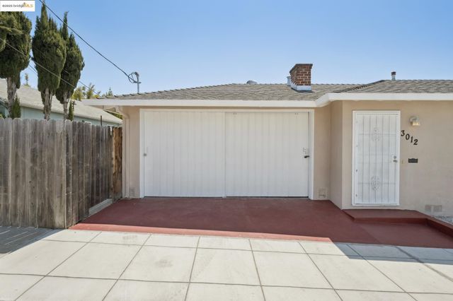3012 Minna Ave, Oakland, CA 94619