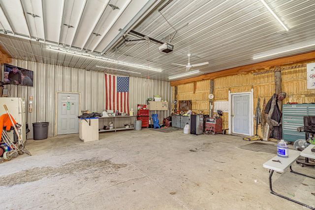 11768 N 400 E, Roanoke, IN 46783