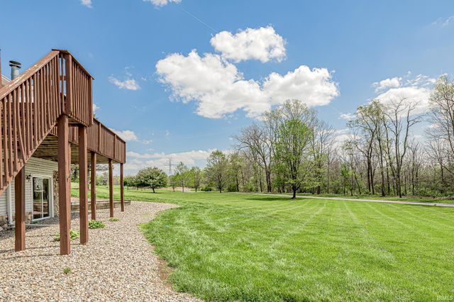 11768 N 400 E, Roanoke, IN 46783