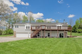 11768 N 400 E, Roanoke, IN 46783