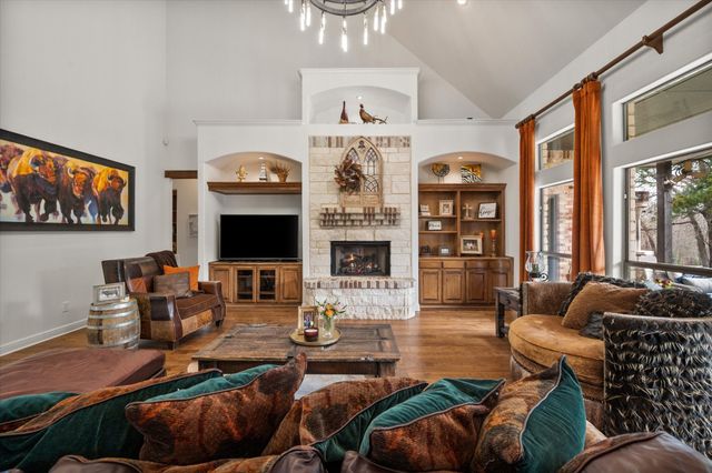 3840 Angela Court, Midlothian, TX 76065