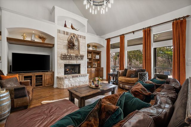 3840 Angela Court, Midlothian, TX 76065