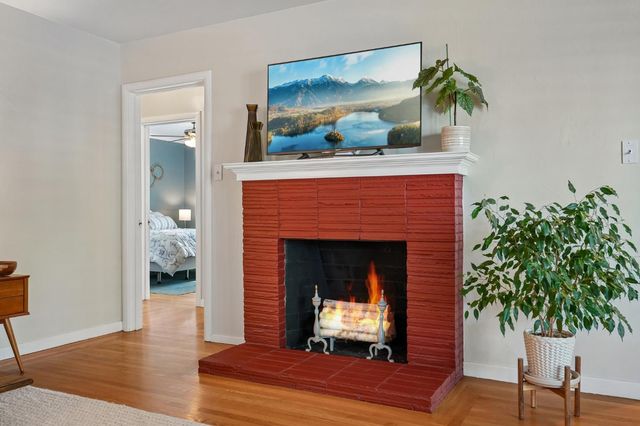 1511 Christopher Way, Sacramento, CA 95819