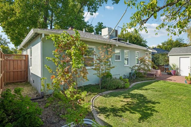 1511 Christopher Way, Sacramento, CA 95819