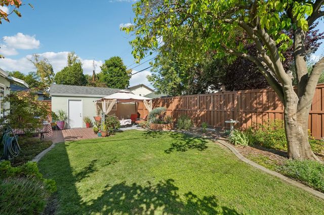 1511 Christopher Way, Sacramento, CA 95819