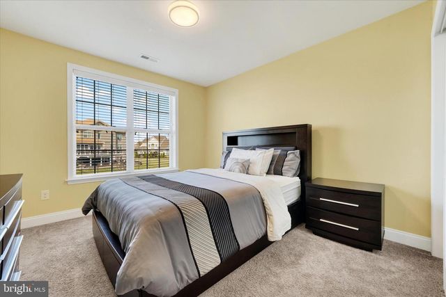 1238 CAITLIN WAY, New Castle, DE 19720