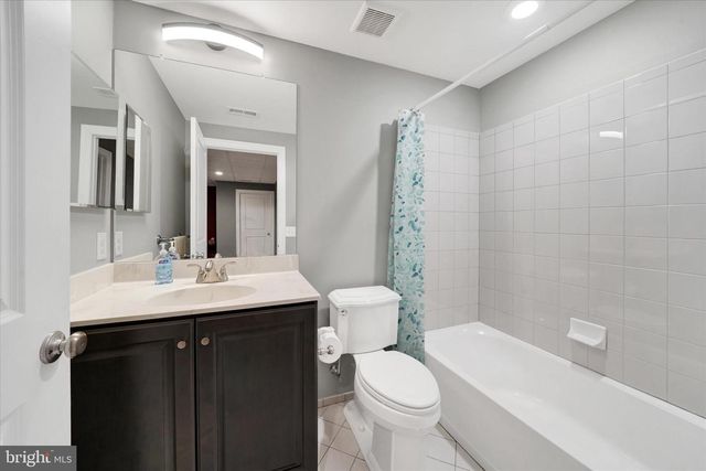 1238 CAITLIN WAY, New Castle, DE 19720