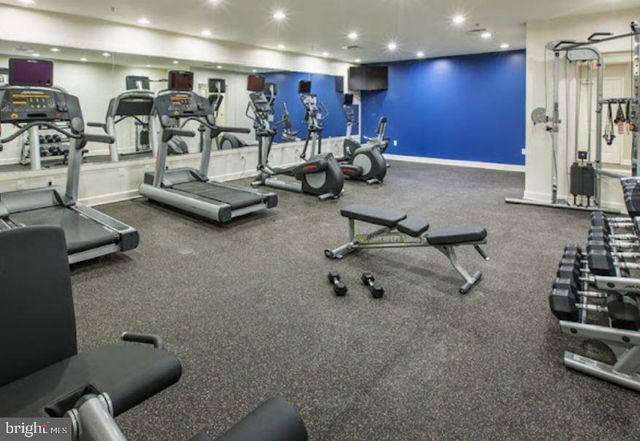 1238 CAITLIN WAY, New Castle, DE 19720