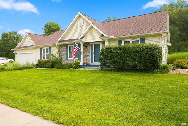 3616 Oak Ridge Drive, Elkhart, IN 46517