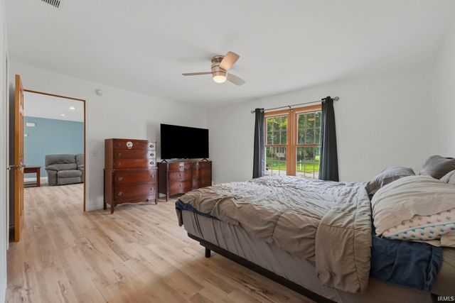 3616 Oak Ridge Drive, Elkhart, IN 46517