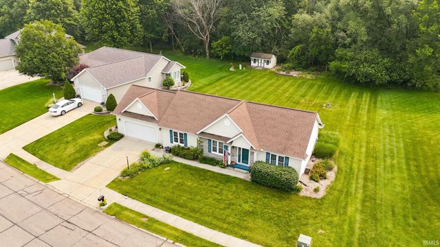 3616 Oak Ridge Drive, Elkhart, IN 46517