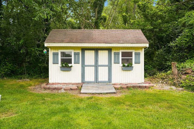 3616 Oak Ridge Drive, Elkhart, IN 46517