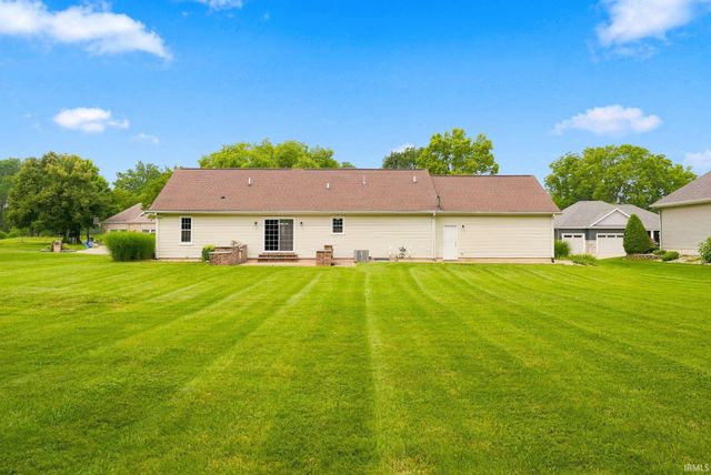 3616 Oak Ridge Drive, Elkhart, IN 46517