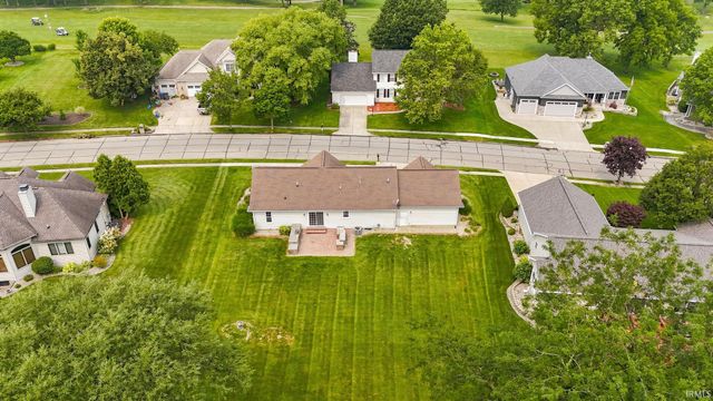 3616 Oak Ridge Drive, Elkhart, IN 46517